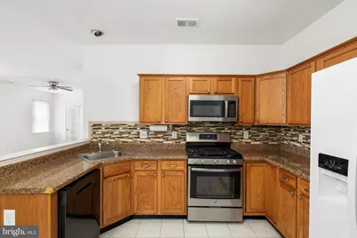 81 Meadowlark Drive, Hamilton Township, NJ 08690 - Photo 13