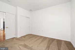 81 Meadowlark Dr, Hamilton Township, NJ 08690 - Photo 21