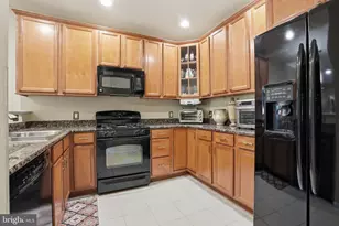 1301 Colts Cir, Lawrenceville, NJ 08648 - Photo 7