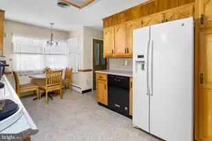 13 Coral Dr, Hamilton Township, NJ 08619 - Photo 19
