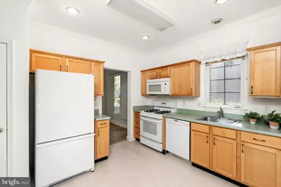 56 Goldfinch Drive, Hamilton Township, NJ 08690 - Photo 13