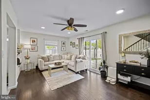 33 Spyglass Ct, East Windsor Township, NJ 08520 - Photo 5