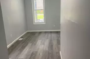 307 Spring St, Trenton, NJ 08618 - Photo 7