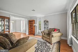 7 Beverly Ct, Robbinsville, NJ 08691 - Photo 5