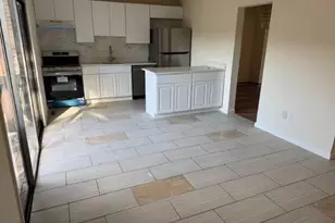 419 Kellington Dr, East Windsor Township, NJ 08520 - Photo 3