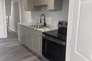 307 Spring St, Trenton, NJ 08618 - Photo 7