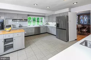 219 Russell Rd, Princeton, NJ 08540 - Photo 9