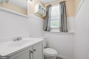 22 Valley View Rd, Hamilton Township, NJ 08620 - Photo 15