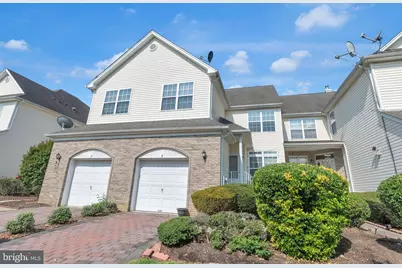 9 Shelley Circle, East Windsor Township, NJ 08520 - Photo 3