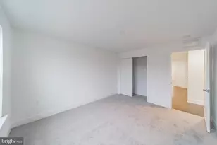 135 Stoutsburg Blvd, Pennington, NJ 08534 - Photo 15