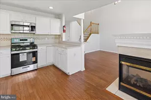 313 Fountayne Ln, Trenton, NJ 08648 - Photo 15