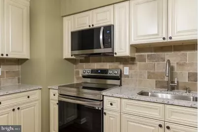 H1 Avon Drive, East Windsor Township, NJ 08520 - Photo 7