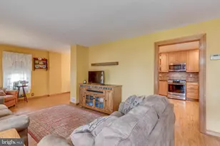 57 Grandview Ave, Hamilton Township, NJ 08620 - Photo 5
