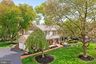 18 Melvina Dr, Lawrenceville, NJ 08648 - Photo 1
