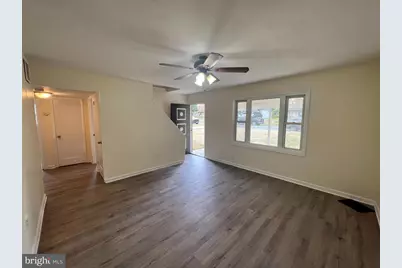 1008 Terrace Boulevard, Trenton, NJ 08618 - Photo 5
