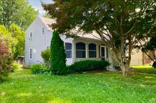 410 W Park Ave, Hamilton Township, NJ 08610 - Photo 1