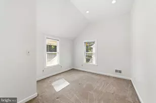 14 Van Duyn Dr, Ewing Township, NJ 08618 - Photo 19