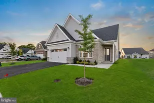 105 Samjan Cir, Hightstown, NJ 08520 - Photo 1