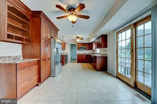 8 Bradford Ct, Princeton Junction, NJ 08550 - Photo 19