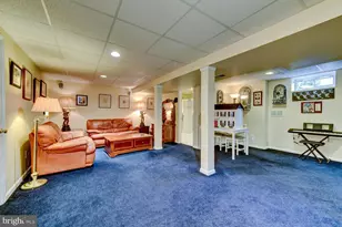 8 Bradford Ct, Princeton Junction, NJ 08550 - Photo 47