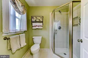 8 Bradford Ct, Princeton Junction, NJ 08550 - Photo 33