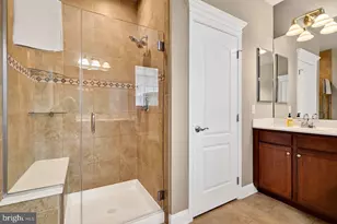 8 Tuscany Dr, Princeton Junction, NJ 08550 - Photo 31