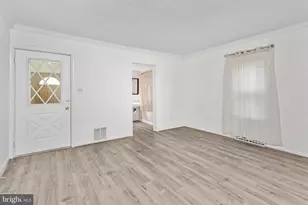 127 Green Ln, Ewing Township, NJ 08638 - Photo 5