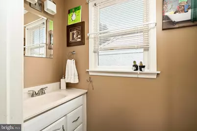 9 Alton Road, Hamilton Township, NJ 08619 - Photo 13