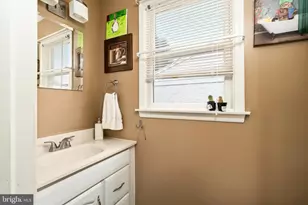 9 Alton Rd, Hamilton Township, NJ 08619 - Photo 13