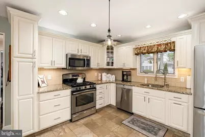 2 Treelawn Terrace, Hamilton Township, NJ 08619 - Photo 13