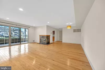 204 Salem Court #1, Princeton, NJ 08540 - Photo 3