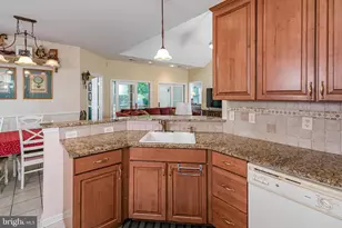 47 Lexington Dr, Pennington, NJ 08534 - Photo 15