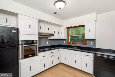 60 Broad Avenue, Ewing Township, NJ 08638 - Photo 13