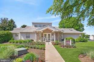 16 Goldenrod Ct, Trenton, NJ 08690 - Photo 33