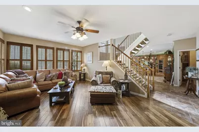 51 Stonehedge Drive, Hightstown, NJ 08520 - Photo 9