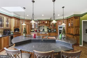 51 Stonehedge Dr, Hightstown, NJ 08520 - Photo 17