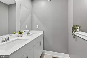 101 Lois Seruby Dr, Titusville, NJ 08560 - Photo 25