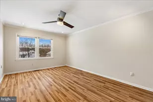 27 W Cartwright Dr, Princeton Junction, NJ 08550 - Photo 19