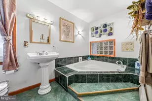 305 S Johnston Ave, Hamilton Township, NJ 08609 - Photo 23