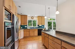 276 Dodds Ln, Princeton, NJ 08540 - Photo 13