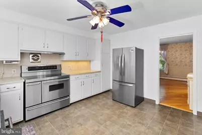 205 Cornwall Avenue, Trenton, NJ 08618 - Photo 19