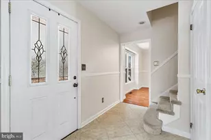27 W Cartwright Dr, Princeton Junction, NJ 08550 - Photo 3