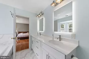 25 Navesink Dr, Pennington, NJ 08534 - Photo 27