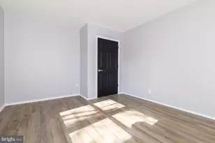 217 Parkinson Ave, Trenton, NJ 08610 - Photo 7