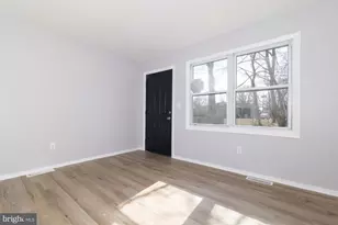 217 Parkinson Ave, Trenton, NJ 08610 - Photo 9