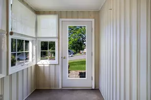 12 Seven Oaks Ln, Ewing Township, NJ 08628 - Photo 9