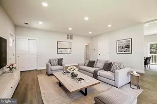 209 Parkinson Ave, Hamilton Township, NJ 08610 - Photo 3