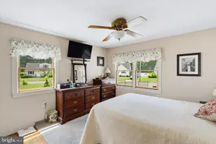 49 Longwood Dr, Hamilton Township, NJ 08620 - Photo 11