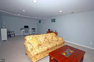 221 Colt St, Pennington, NJ 08534 - Photo 41