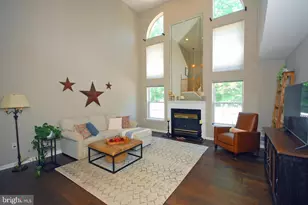 221 Colt St, Pennington, NJ 08534 - Photo 7